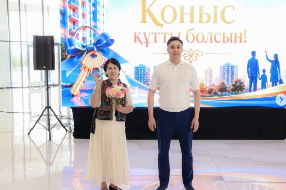 ШЫМКЕНТТЕ 30 ОТБАСЫ ЖАЛҒА БЕРІЛЕТІН ЖӘНЕ НЕСИЕЛІК ҮЙЛЕРГЕ ИЕ БОЛДЫ