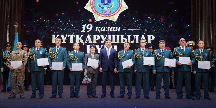 ҚҰТҚАРУШЫЛАРДЫҢ КӘСІБИ МЕРЕКЕСІ АТАП ӨТІЛДІ