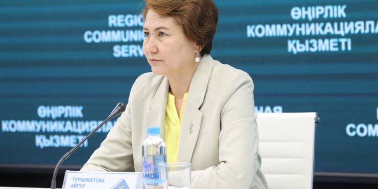 БІЛІМ БЕРУ ҰЙЫМДАРЫНДА ЖРВИ ТАРАЛУЫНЫҢ АЛДЫН АЛУҒА БАҚЫЛАУ КҮШЕЙТІЛЕДІ